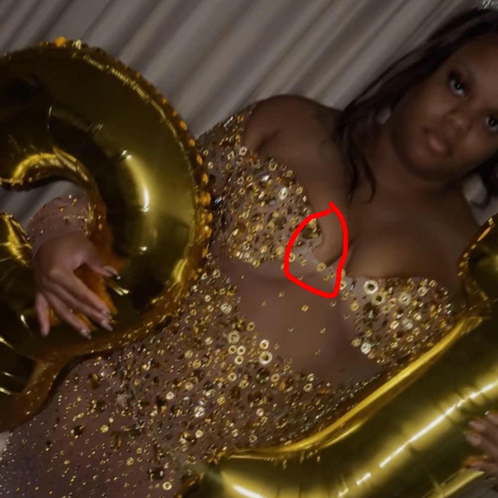 GOLD BODYCON DRESS - Picture 6 of 6